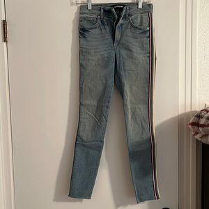 Light Wash Express Jeans